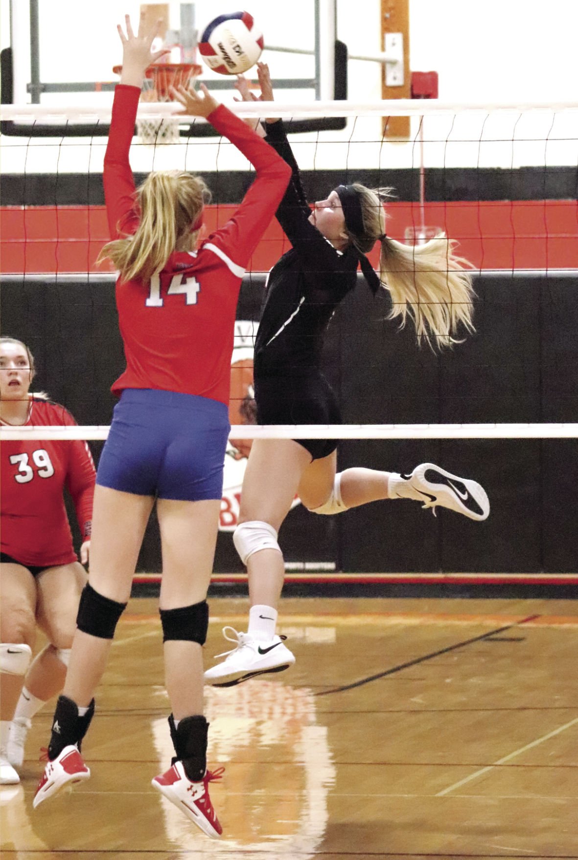 GHS Volleyball downs Woodlawn